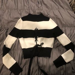LF crop laced back sweater